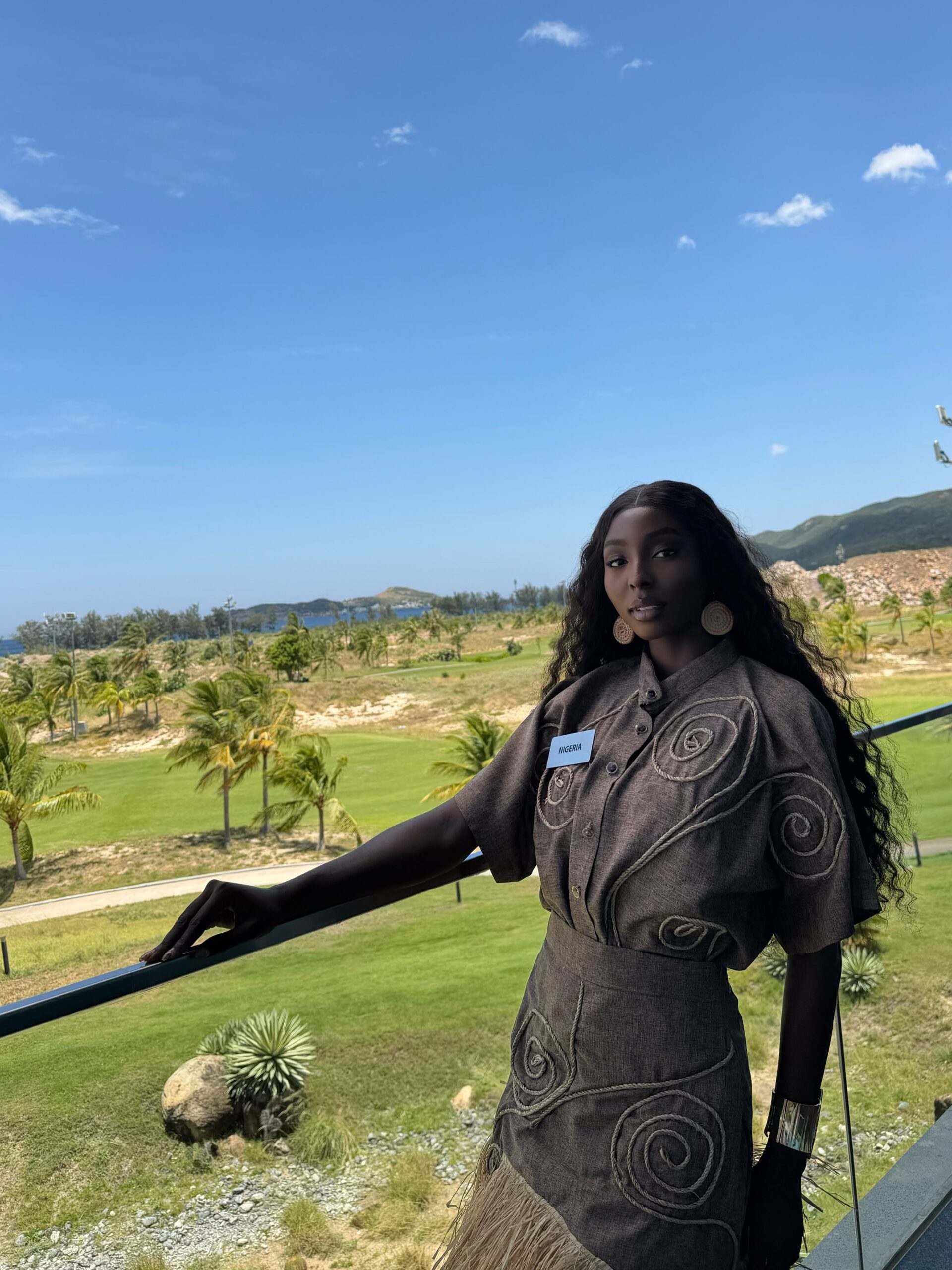Queen Soye at ANARA Binh Tien in the evening