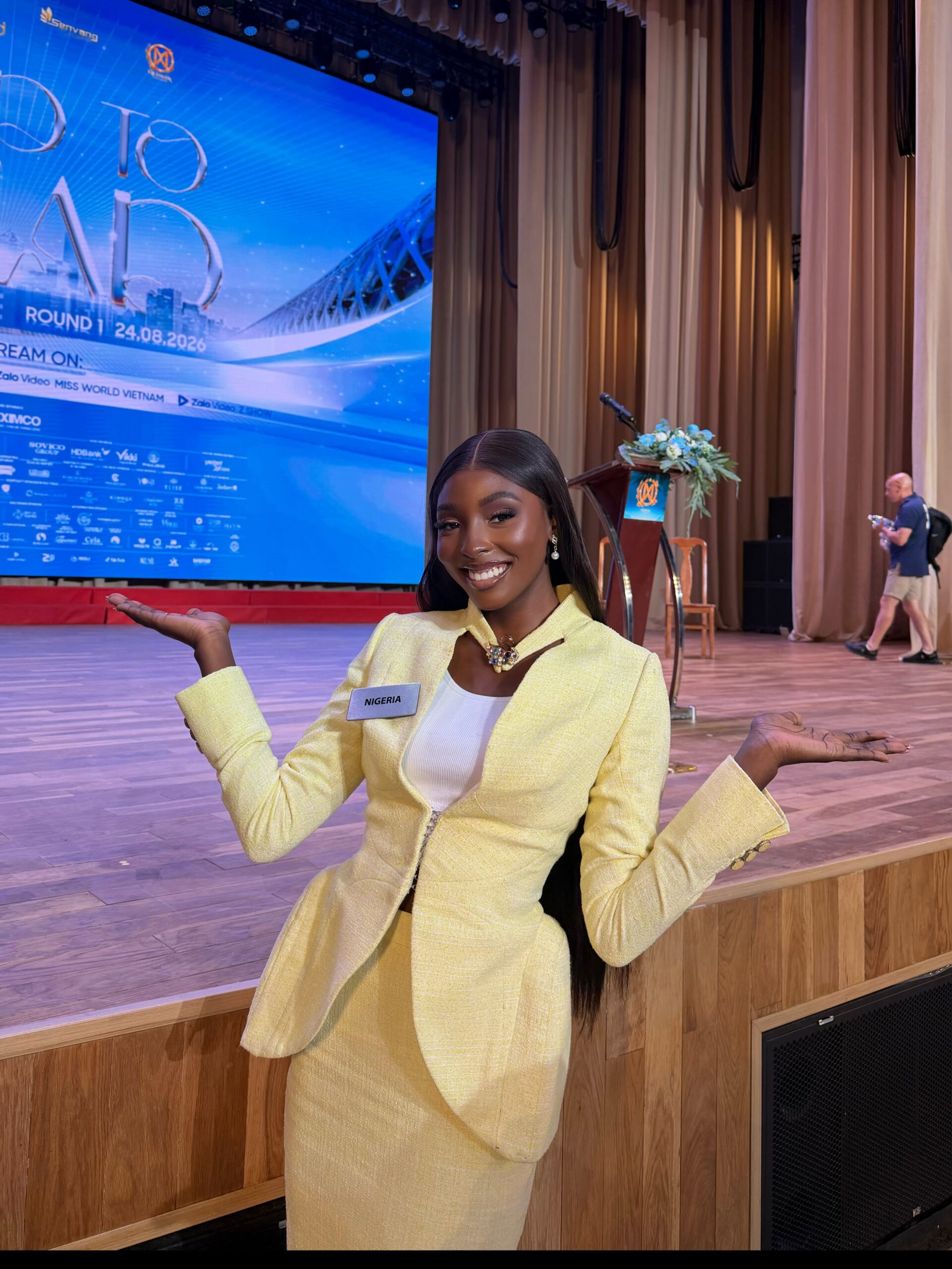 Queen Soye in her Head-to-Head Challenge look, designed by Zhalima Grazioni